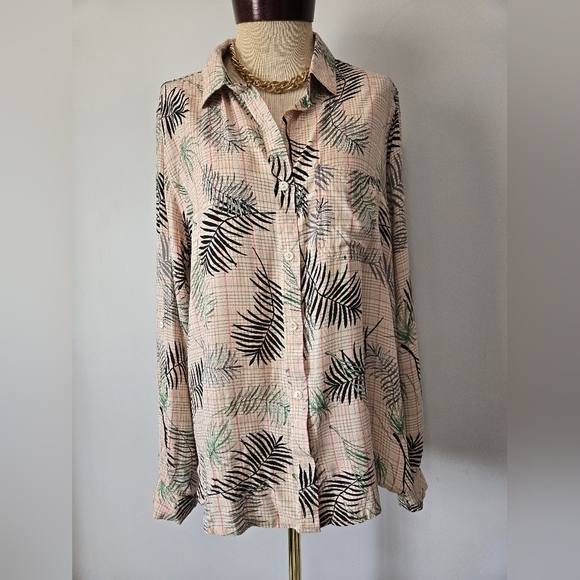 Velvet Heart Palm Tree Tropical Print Button-Up Blouse. Size XL - Picture 2 of 14